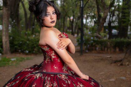 découvrez l'univers fascinant de la femme fatale : une muse à la beauté envoûtante, alliant charme et mystère. plongez dans son allure captivante, ses intrigues et le pouvoir qu'elle exerce sur les cœurs et les esprits.