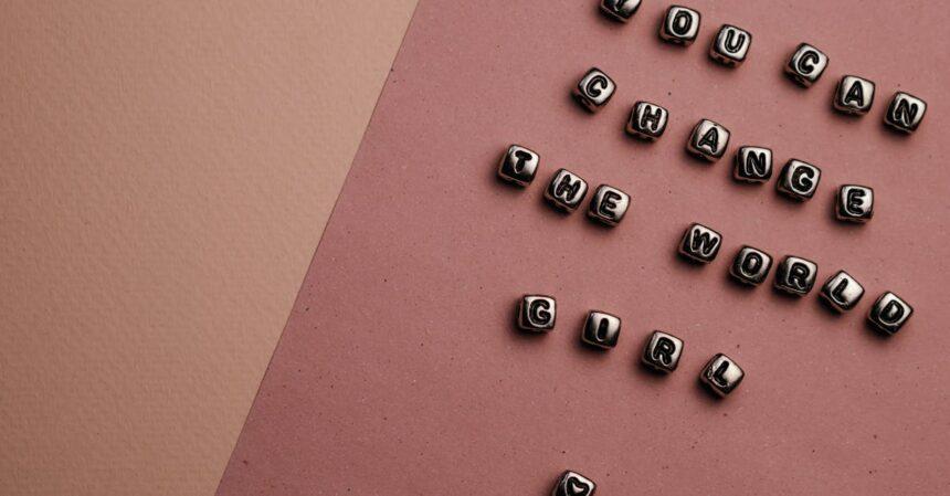 découvrez des phrases captivantes qui éveilleront votre inspiration et ajouteront une touche d'originalité à votre communication. plongez dans un univers où les mots prennent vie et suscitent l'intérêt.