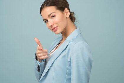 découvrez l'importance de la confiance en soi et comment elle peut transformer votre vie. apprenez des méthodes pratiques pour renforcer votre assurance et atteindre vos objectifs personnels et professionnels.