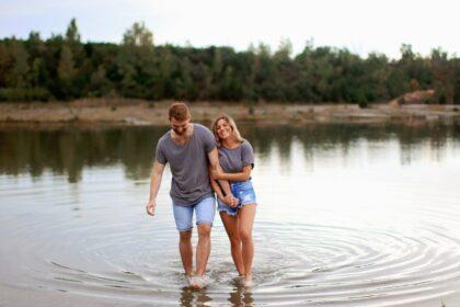 découvrez des rencontres authentiques et significatives avec notre plateforme de dating. que vous cherchiez l'amour, l'amitié ou des moments de partage, rejoignez-nous pour trouver des personnes qui vous correspondent vraiment. inscrivez-vous dès aujourd'hui et commencez à créer des liens durables.