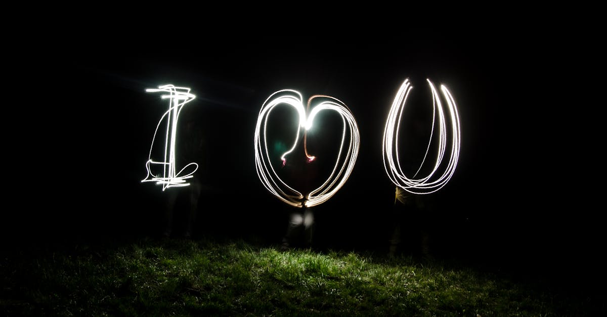 découvrez le symbole universel de l'amour et de la passion avec notre exploration captivante du cœur. des significations culturelles aux représentations artistiques, plongez dans l'essence même de ce symbole qui touche tous les âges et toutes les émotions.