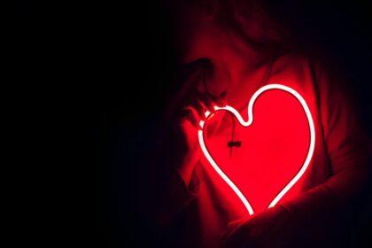 découvrez la profondeur et la beauté de l'amour à travers des réflexions, des histoires et des conseils inspirants. plongez dans un univers où les émotions rencontrent la passion, et laissez-vous toucher par la magie de l'amour sous toutes ses formes.