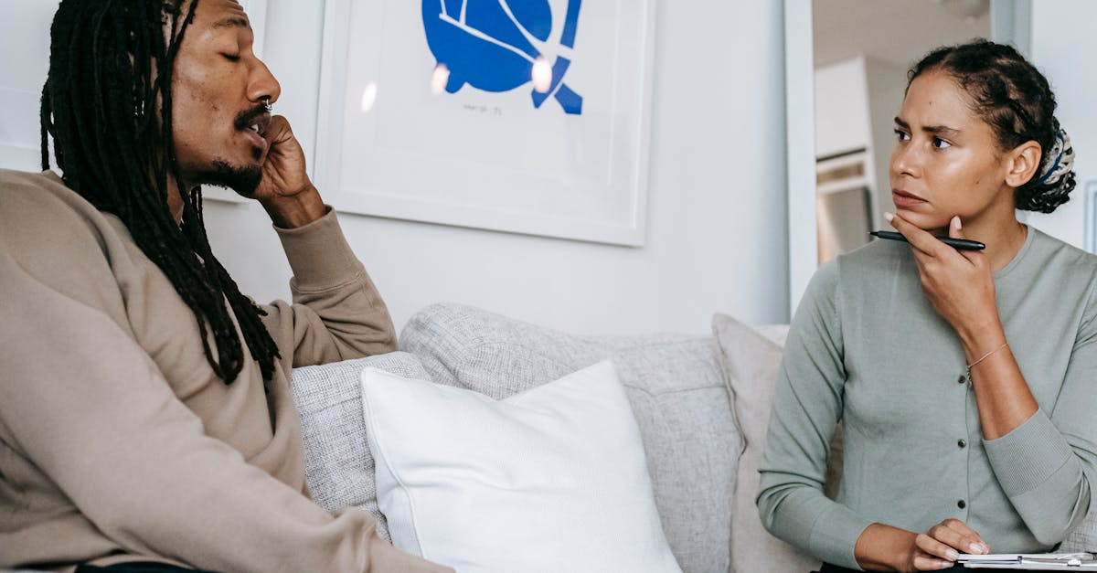 découvrez les subtilités de la psychologie masculine : explorez les comportements, les émotions et les motivations des hommes pour mieux comprendre leur univers et améliorer vos interactions.