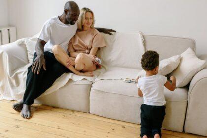 découvrez family zone, la solution idéale pour protéger et accompagner vos enfants dans le monde numérique. grâce à des outils de filtrage avancés et un suivi des activités en ligne, assurez leur sécurité tout en leur permettant d'explorer le web en toute confiance.