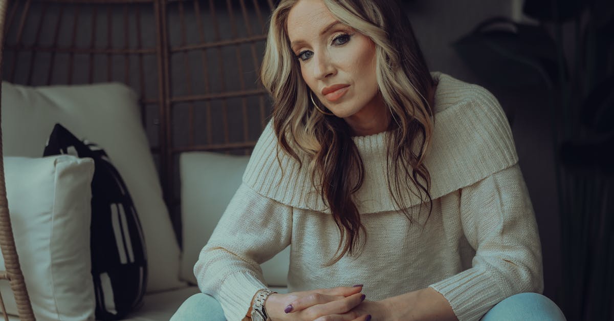découvrez la puissance de l'intuition féminine, une capacité innée qui guide les femmes à travers les défis de la vie. explorez des conseils pratiques pour l'affiner et l'utiliser au quotidien.