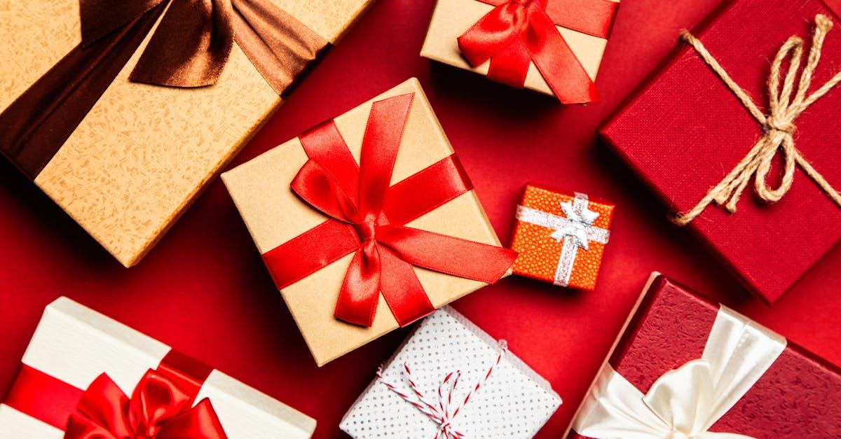 découvrez notre sélection de cadeaux uniques et originaux pour toutes les occasions. que ce soit pour un anniversaire, un mariage ou juste pour faire plaisir, trouvez le cadeau idéal qui émerveillera vos proches.