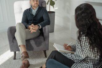 découvrez les comportements masculins sous différents angles. cette exploration des attitudes, des relations et des dynamiques sociales met en lumière ce qui façonne le comportement des hommes aujourd'hui.