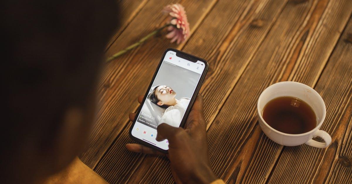 découvrez le monde passionnant du dating en ligne! trouvez l'amour et établissez des connexions authentiques grâce à nos conseils et plateformes adaptées. inscrivez-vous dès aujourd'hui et ouvrez la porte à de nouvelles rencontres.