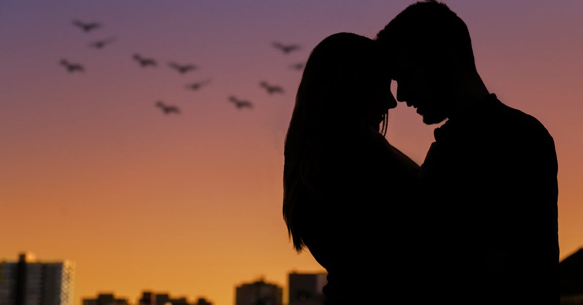 découvrez les différentes facettes des relations humaines : amitié, amour, famille et plus encore. explorez des conseils, des réflexions et des histoires inspirantes pour cultiver des connexions authentiques et durables.