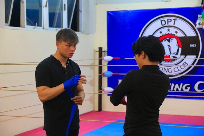 guide complet pour débutants sur le fisting : conseils, techniques et précautions pour une pratique en toute sécurité et respect.