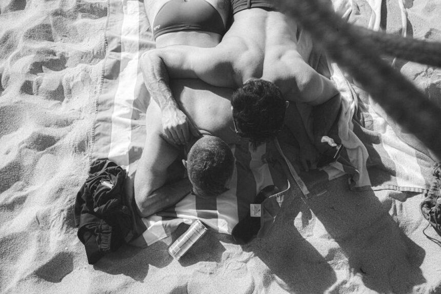 découvrez tout sur la pratique du spanking : techniques, conseils de sécurité et aspects culturels. approche respectueuse et informative pour mieux comprendre cette pratique.