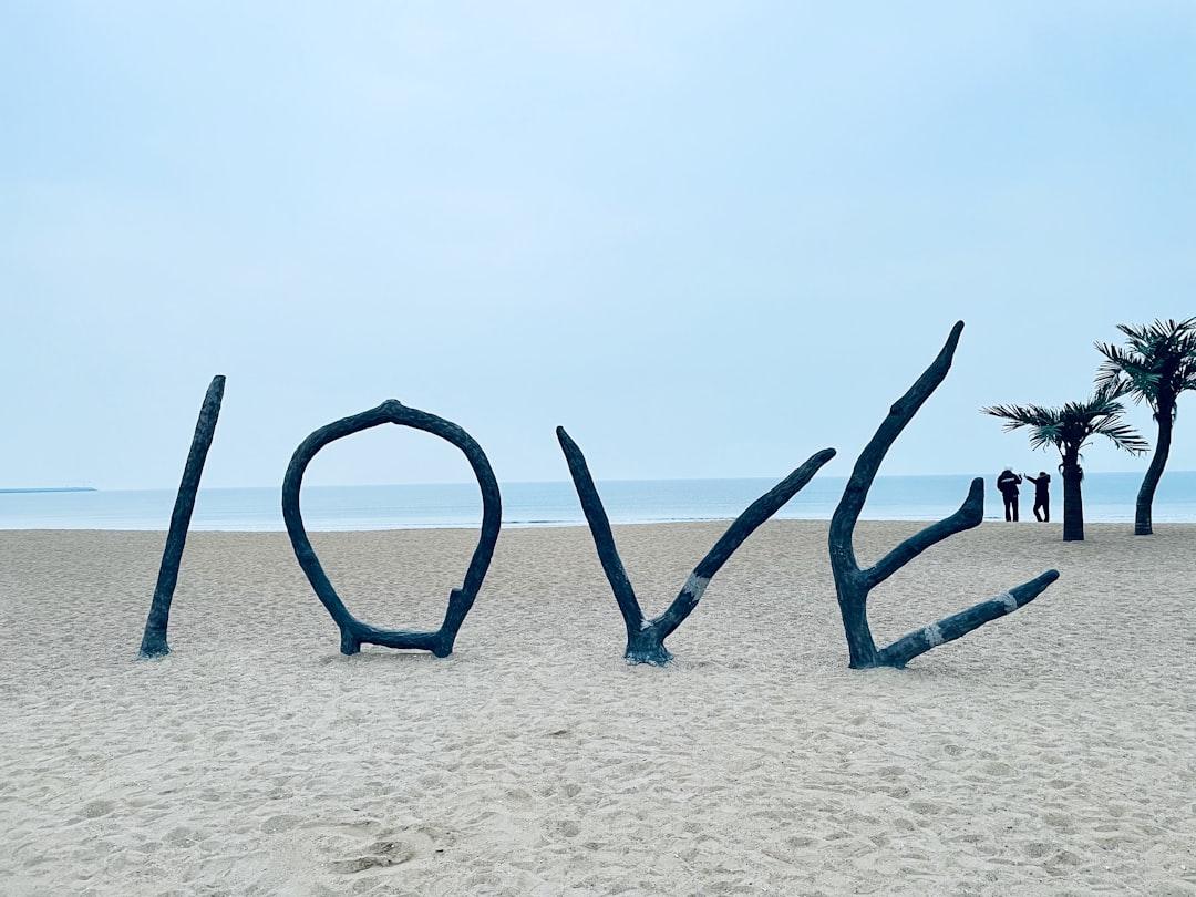 découvrez notre collection de messages d'amour touchants pour exprimer vos sentiments avec douceur et passion.