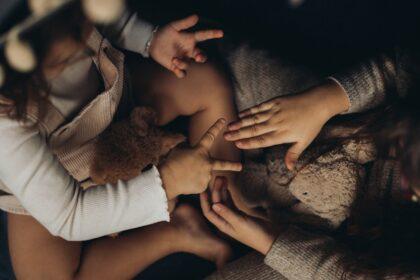 découvrez une variété de positions sexuelles pour enrichir votre intimité et explorer de nouvelles sensations avec votre partenaire.